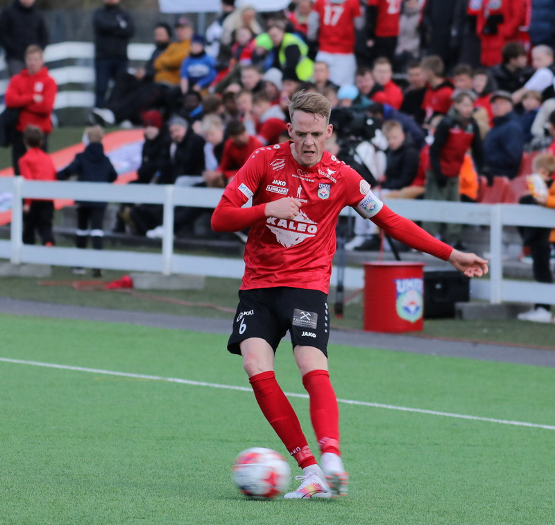 Aron Elí Sævarsson er fyrirliði Aftureldingar.