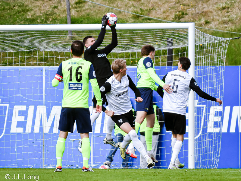 Myndaveisla: Gulir KR-ingar unnu FH