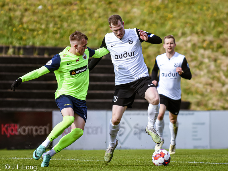 Myndaveisla: Gulir KR-ingar unnu FH