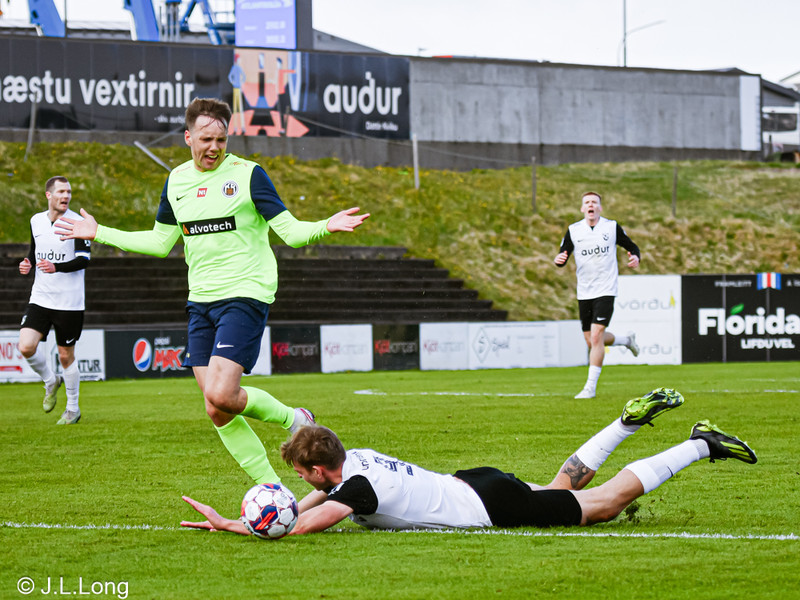 Myndaveisla: Gulir KR-ingar unnu FH