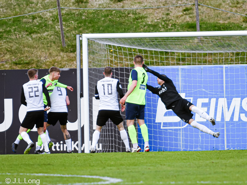 Myndaveisla: Gulir KR-ingar unnu FH