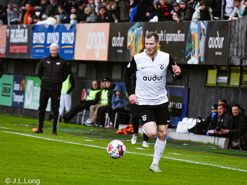 Myndaveisla: Gulir KR-ingar unnu FH