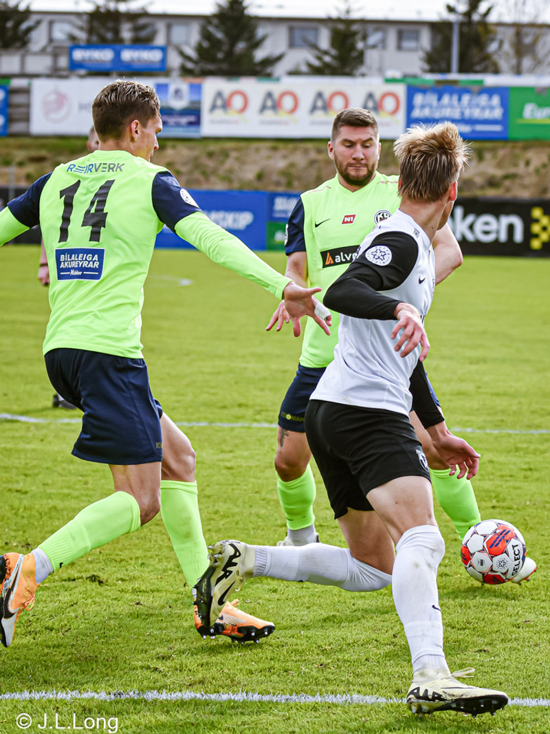 Myndaveisla: Gulir KR-ingar unnu FH