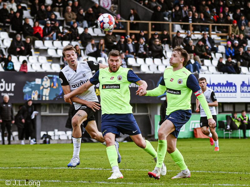 Myndaveisla: Gulir KR-ingar unnu FH