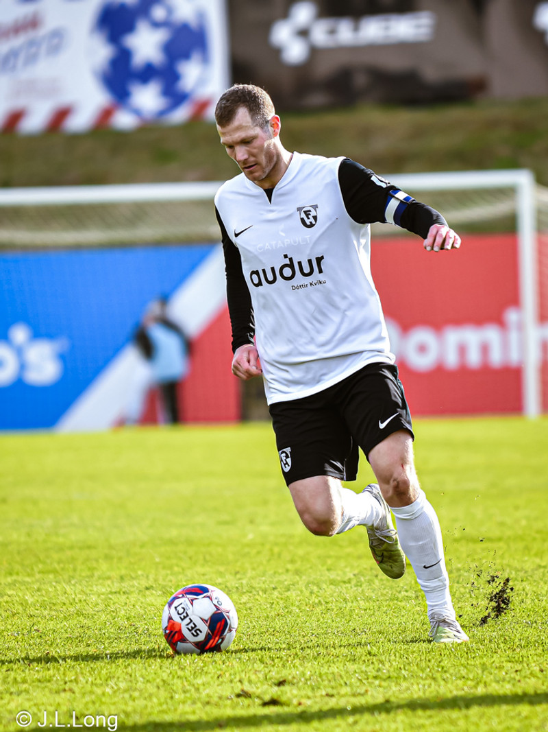 Myndaveisla: Gulir KR-ingar unnu FH