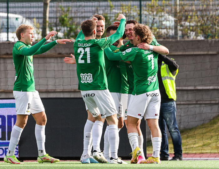 Blikar fagna gegn Stjörnunni