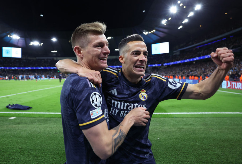 Toni Kroos og Lucas Vazquez