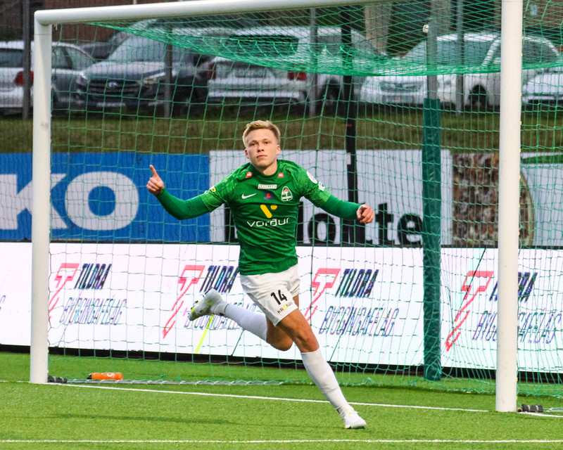 KR setur sig í samband við Jason Daða