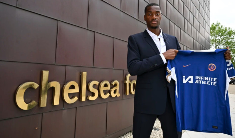 Tosin Adarabioyo er kominn til Chelsea.