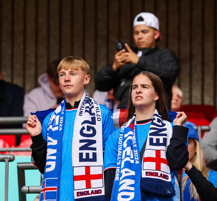 England og Ísland mætast í vináttulandsleik í kvöld.