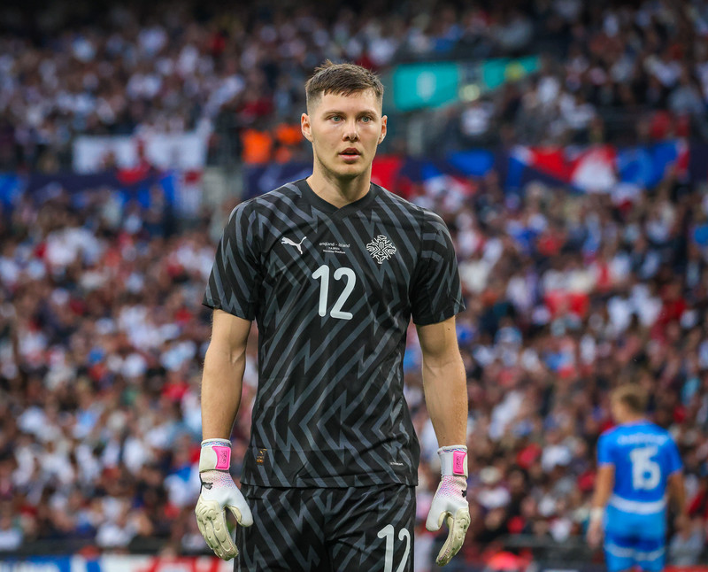 Hákon Rafn Valdimarsson stóð vaktina í marki Íslands