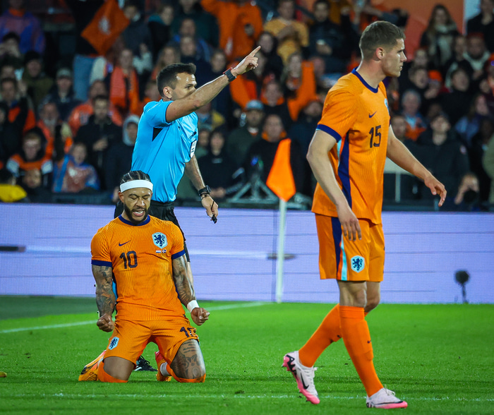 Memphis Depay er að njóta sín í Brasilíu