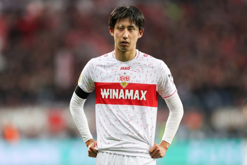 Bayern að virkja riftunarákvæðið í samningi Hiroki Ito