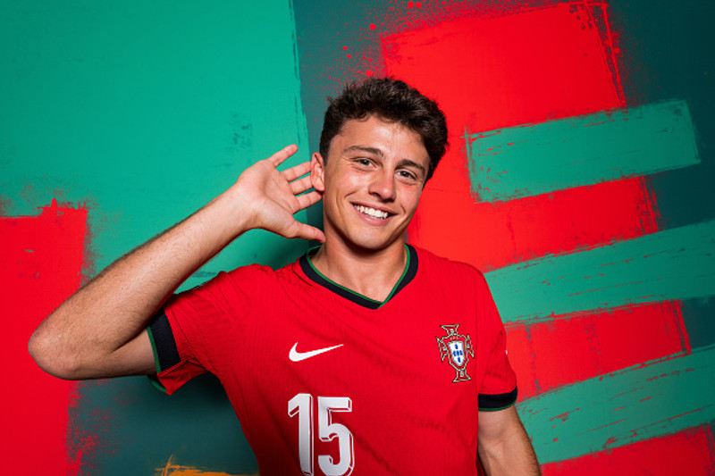 Benfica vill 120 milljónir fyrir Neves