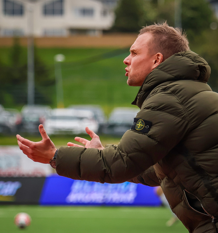 „Í stað þess að halda aga og hafa trú á kerfinu, og planinu, að þá fara menn að hlaupa hérna út um allan völl.“