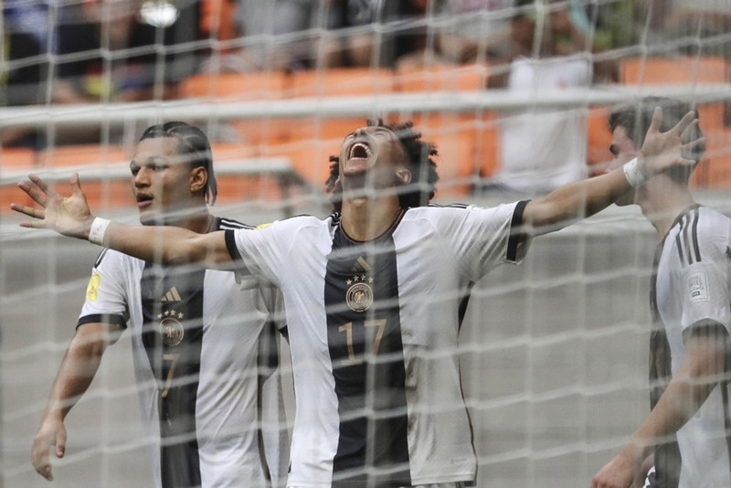Eric da Silva Moreira.