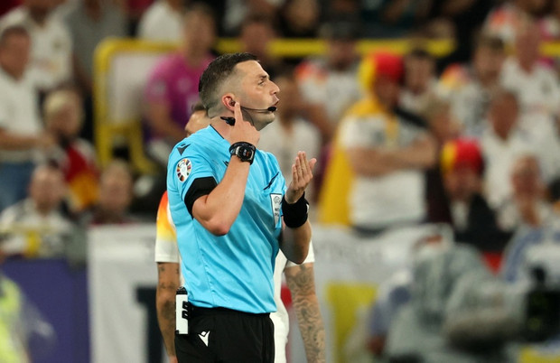 Michael Oliver