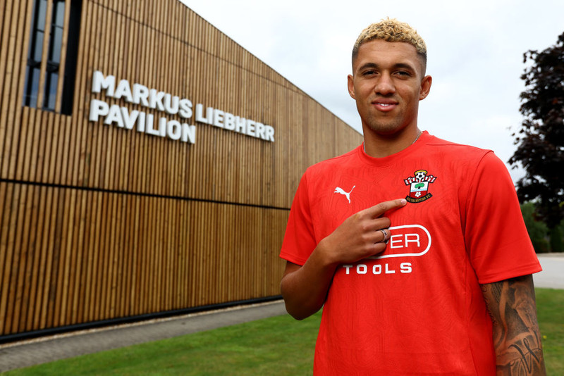 Southampton fær Nathan Wood frá Swansea (Staðfest)
