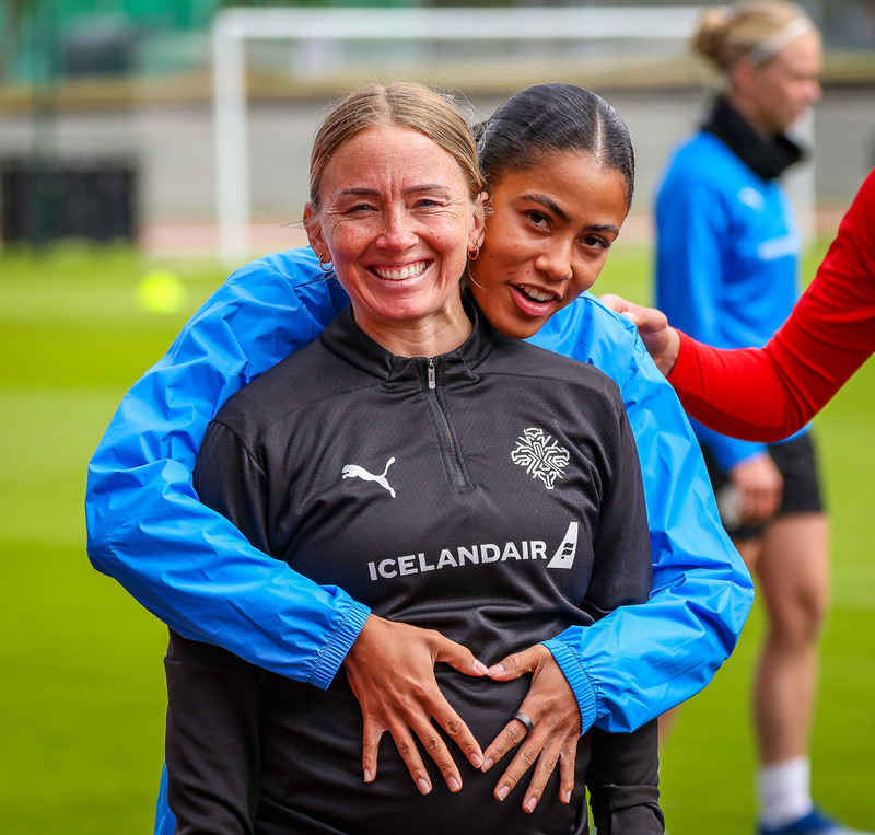 Bumbumyndataka á landsliðsæfingu Íslands