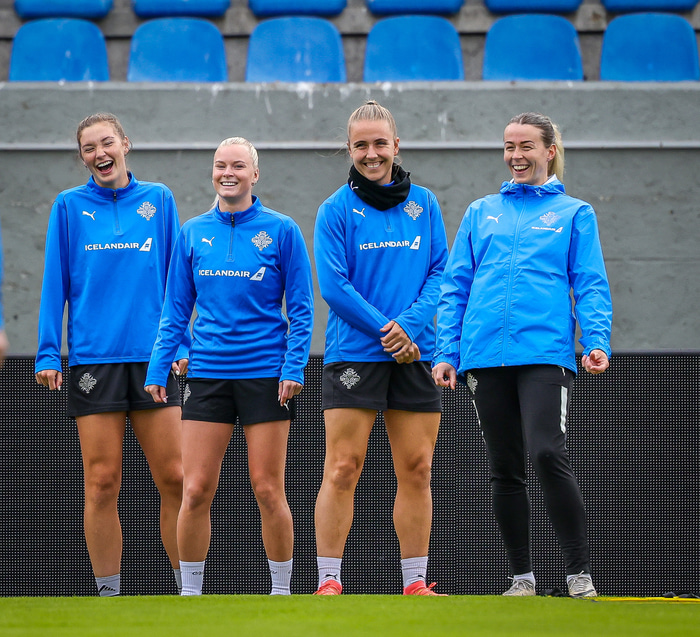 Það er góð stemning í íslenska hópnum.