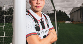 Fer yfir sigurinn á Man Utd og lífið í Grimsby -...