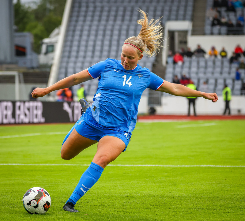 Hlín hefur skorað 6 mörk í 43 A-landsleikjum.