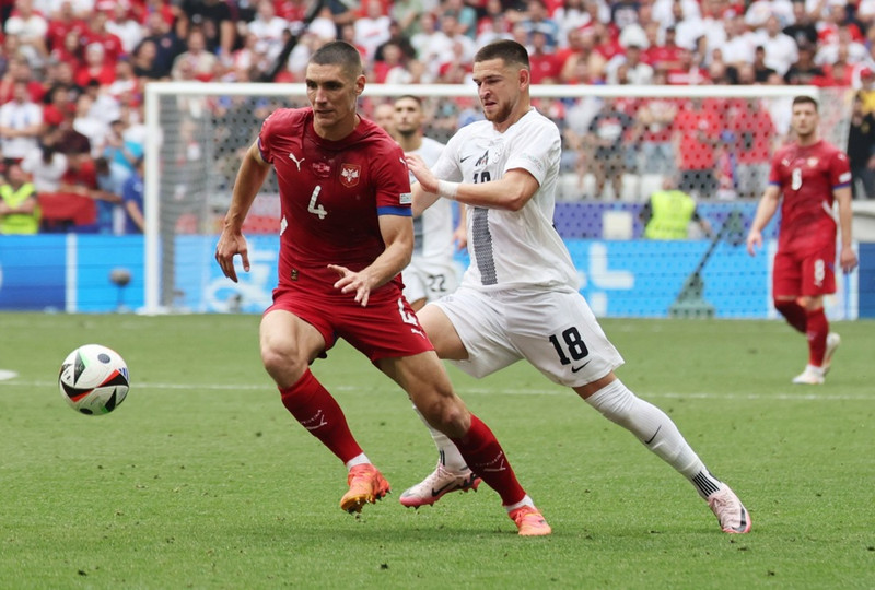 Milenkovic til Forest (Staðfest)
