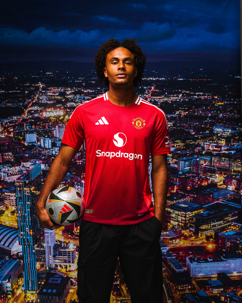 Joshua Zirkzee.
