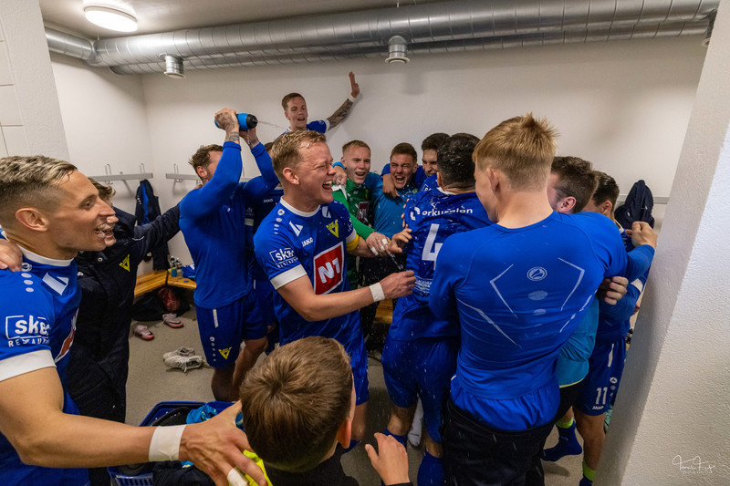 2. deild: Toppbaráttuliðin sigruðu í dag