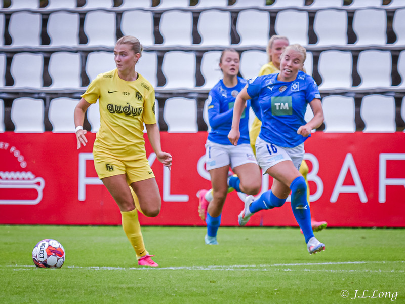 Myndaveisla: Stjarnan vann gulklædda FH-inga