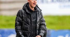 „Samtal um að vera aðstoðarþjálfari hjá...