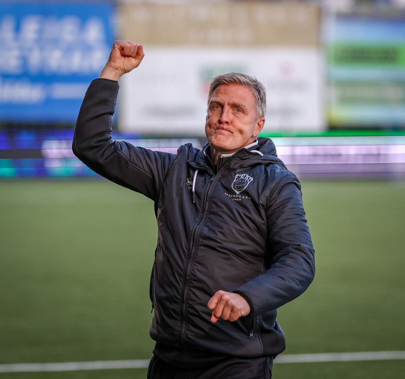 Rúnar Kristins heldur kyrru fyrir í Fram
