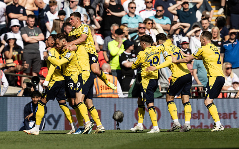 <b>20. Oxford United</b> - Gerðu frábærlega með því að vinna Bolton í umspili C-deildarinnar og nú bíður það erfiða verkefni að halda sér í Championship.