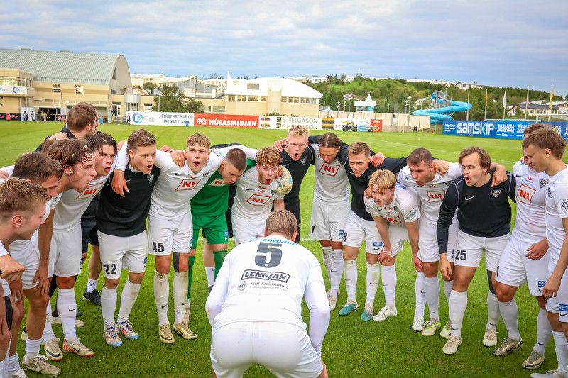 ÍBV er á toppi Lengjudeildarinnar fyrir lokaumferðina