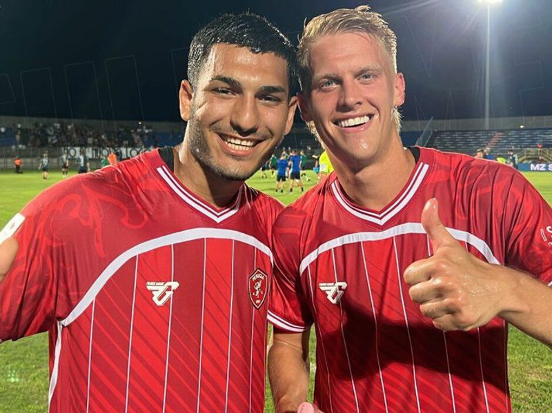 Daniele Montevago og Adam eftir leikinn í gær.
