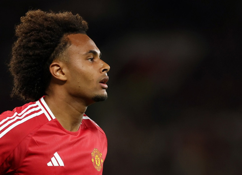 Zirkzee gæti farið frá Man Utd strax.