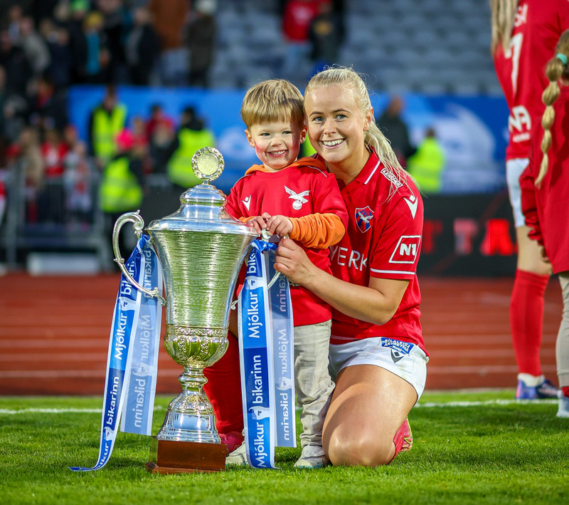 Jasmín Erla Ingadóttir.