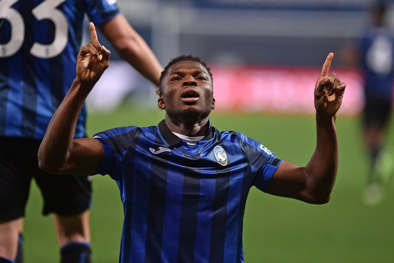 El Bilal Toure til Stuttgart (Staðfest)