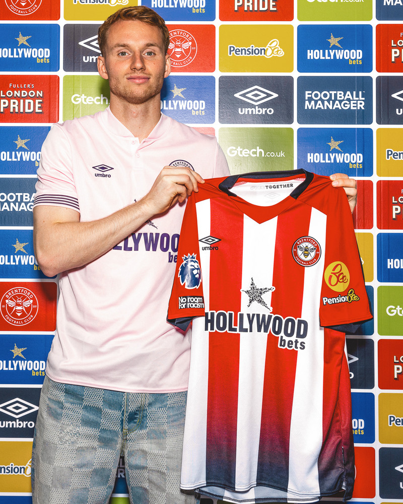 Brentford kaupir Van den Berg (Staðfest) - Liverpool ávaxtar vel