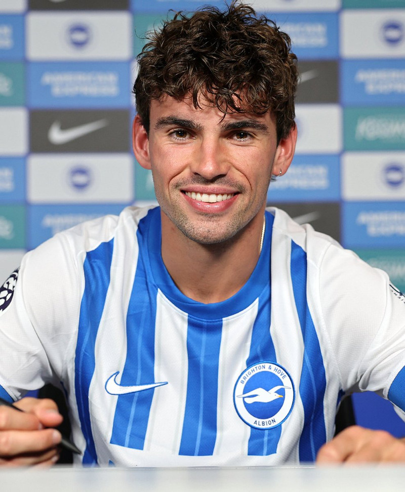 Matt O'Riley til Brighton (Staðfest)