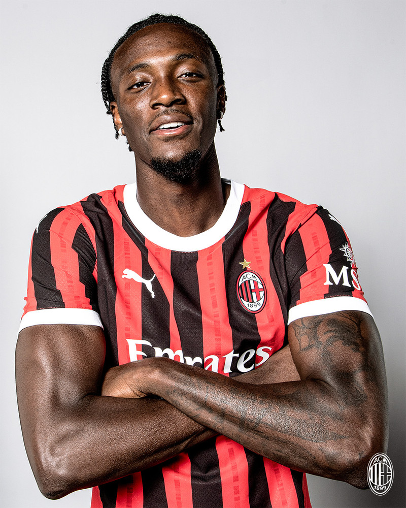Tammy Abraham til Milan (Staðfest) - Fær treyju númer 90