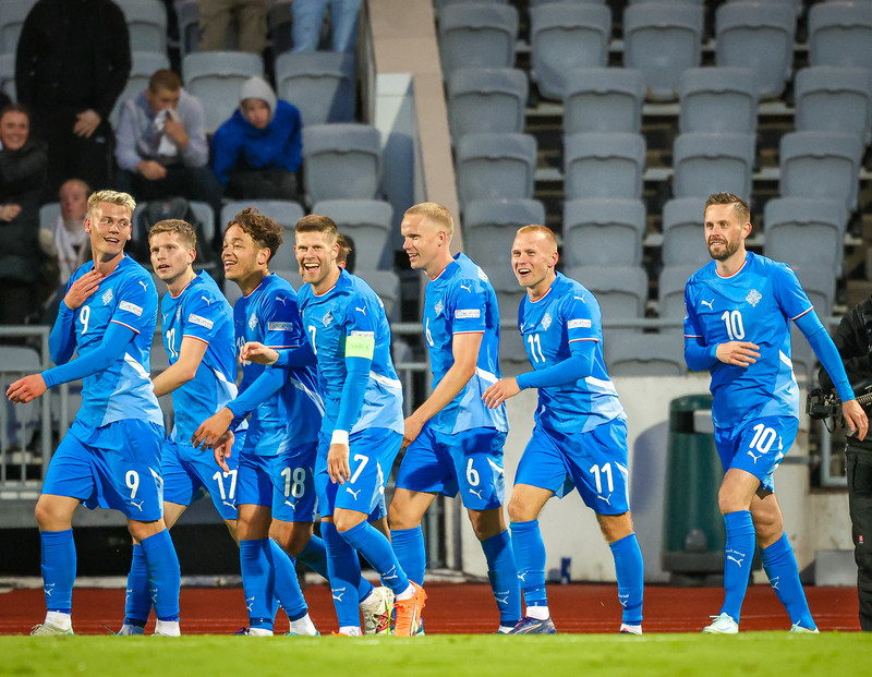 Marki fagnað í síðasta mánuði.