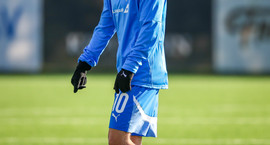 Kristall æfir með Brann á Spáni - Keyptur á 200...