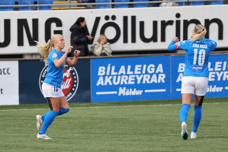 Myndaveisla: Stjarnan vann neðri hlutann með sigri á Tindastóli