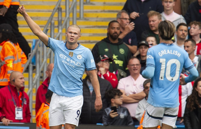 Erling Haaland markavél Manchester City.