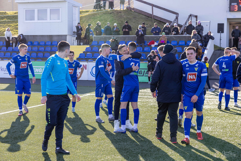Ólsarar fagna sigri á síðasta tímabili.