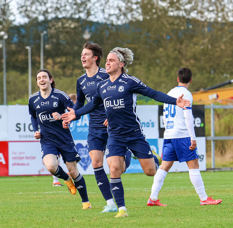 Lengjudeildin: Kári skoraði tvennu í sterkum sigri Keflvíkinga