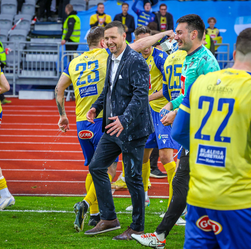 Haddi nældi í málm og það tikkar í box hjá Kára.