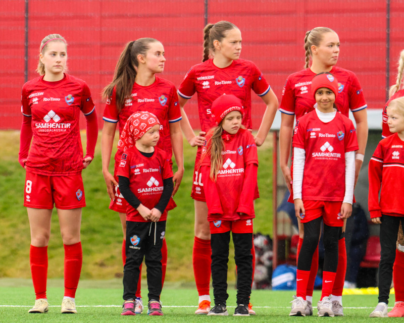 Myndaveisla: Haukar fögnuðu sigri í 2. deild eftir sigur á Völsungi
