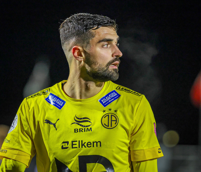 Kom við sögu í 25 af 27 deildarleikjum á tímabilinu.